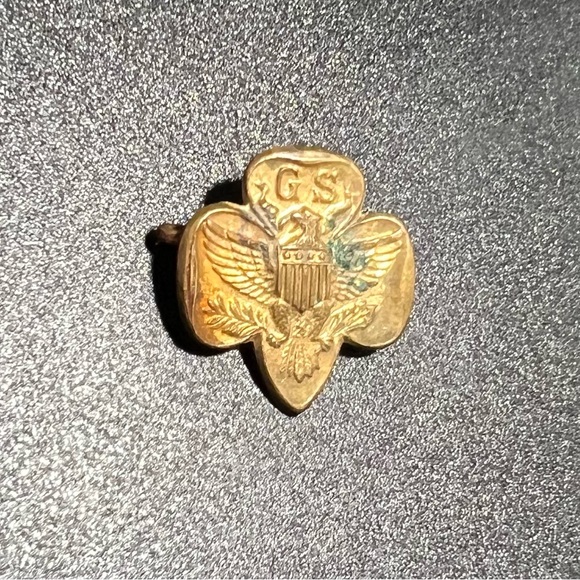 girl scouts Jewelry Vintage Girl Scouts Pin Safety Pin Style Closure Gs Brass Mark On Back